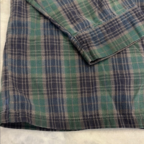 L.L. Bean Green and Blue Plaid Casual Button Down Shirt - Picture 6 of 10